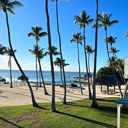 Breezy Palms Resort 伊斯拉莫拉达 外观 照片