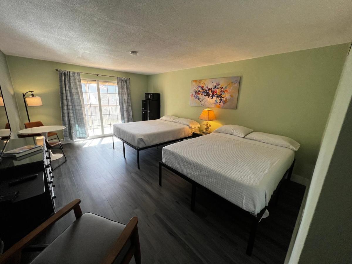 Breezy Palms Resort 伊斯拉莫拉达 外观 照片