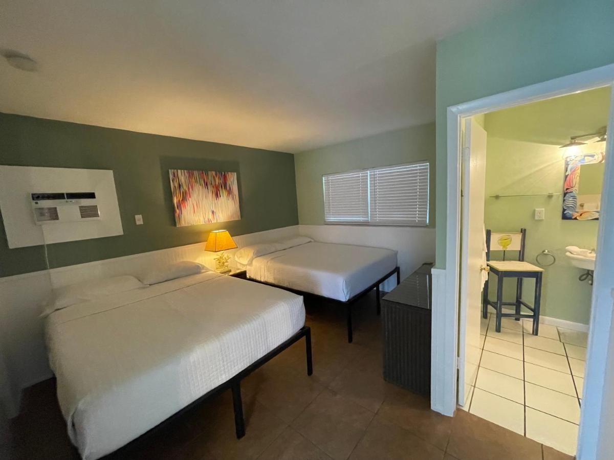 Breezy Palms Resort 伊斯拉莫拉达 外观 照片